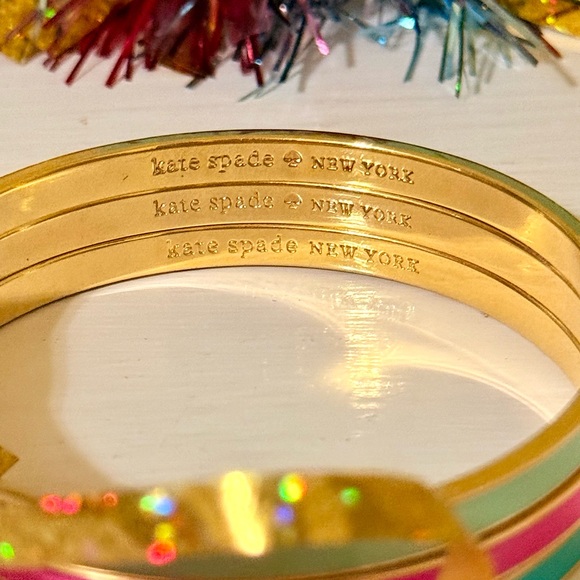 ✨ Kate Spade New York Gold-Tone Enamel Bangle Bracelet Set ✨ - Picture 4 of 4